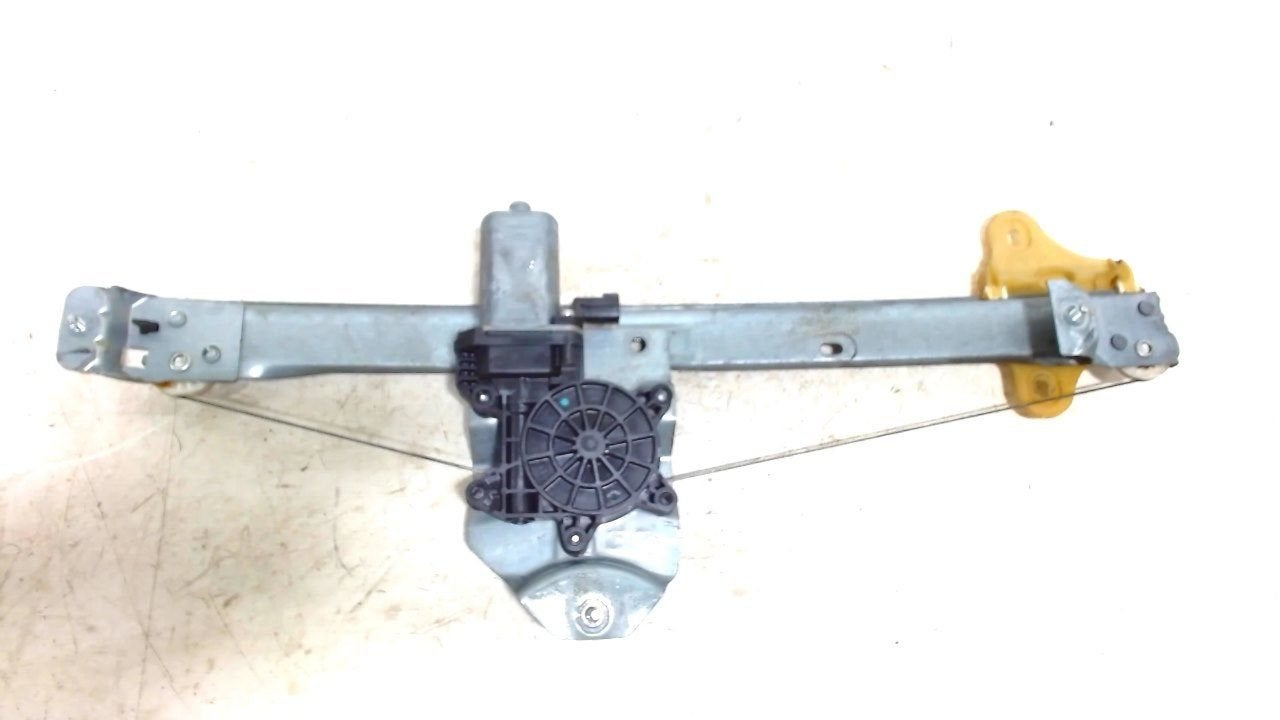 Raammechaniek elektrisch rechts voor Renault Clio, Onderdelen@venauto.nl, Van der Ven Autorecycling B.V., Gebruikt, Ettenseweg 76, 4706 PB Roosendaal, The Netherlands