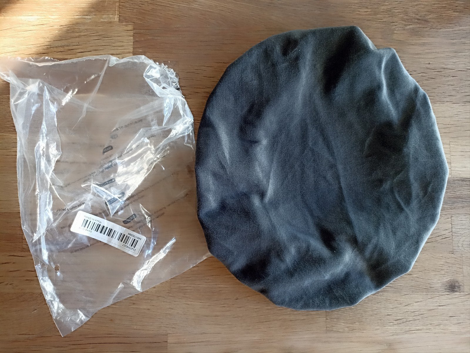 Housse grise pour tabouret rond
Toucher velours
Diamètre 26, Enlèvement ou Envoi, Neuf, Rond
