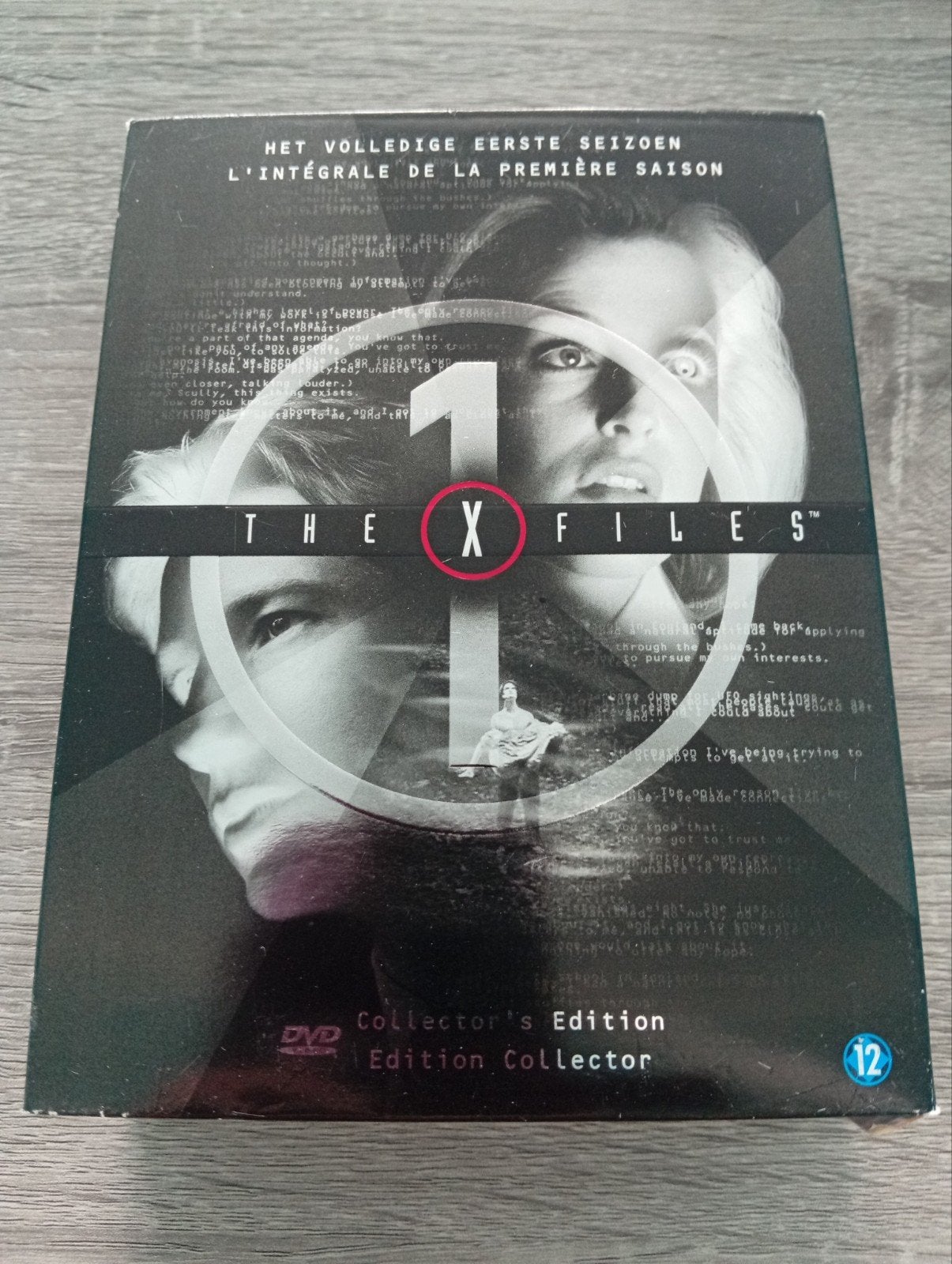 Série télévisée de science-fiction The X Files saison 1, Enlèvement ou Envoi, Néerlandais, Comme neuf, Saison 1