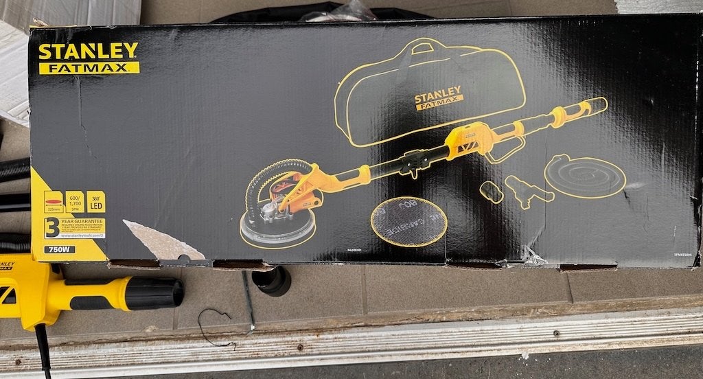 Ponceuse girafe télescopique STANLEY FATMAX 750W SFMEE500, Doe-het-zelf en Bouw, Ophalen, Gebruikt, 600 tot 1200 watt, Vlakschuurmachine