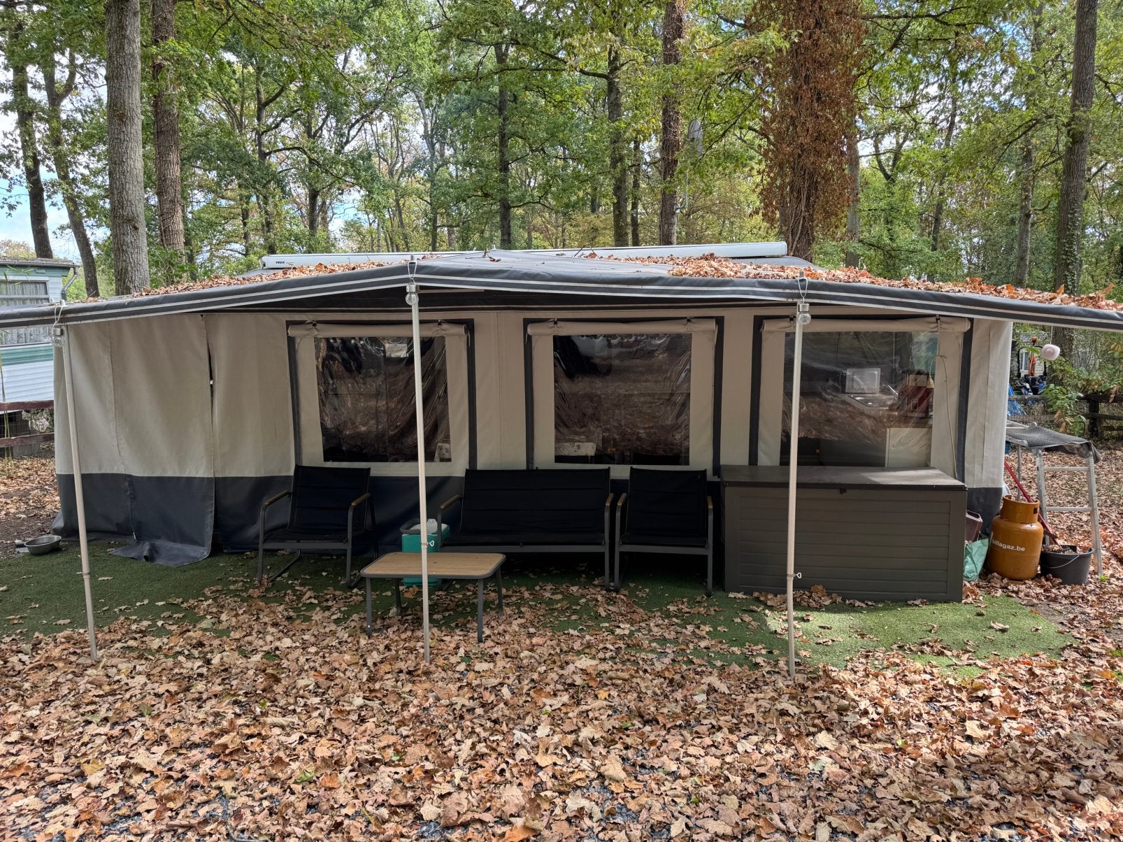 Auvent 4saisons 2m40 sur 7m plus casquette et plancher, Caravans en Kamperen, Ophalen, Zo goed als nieuw