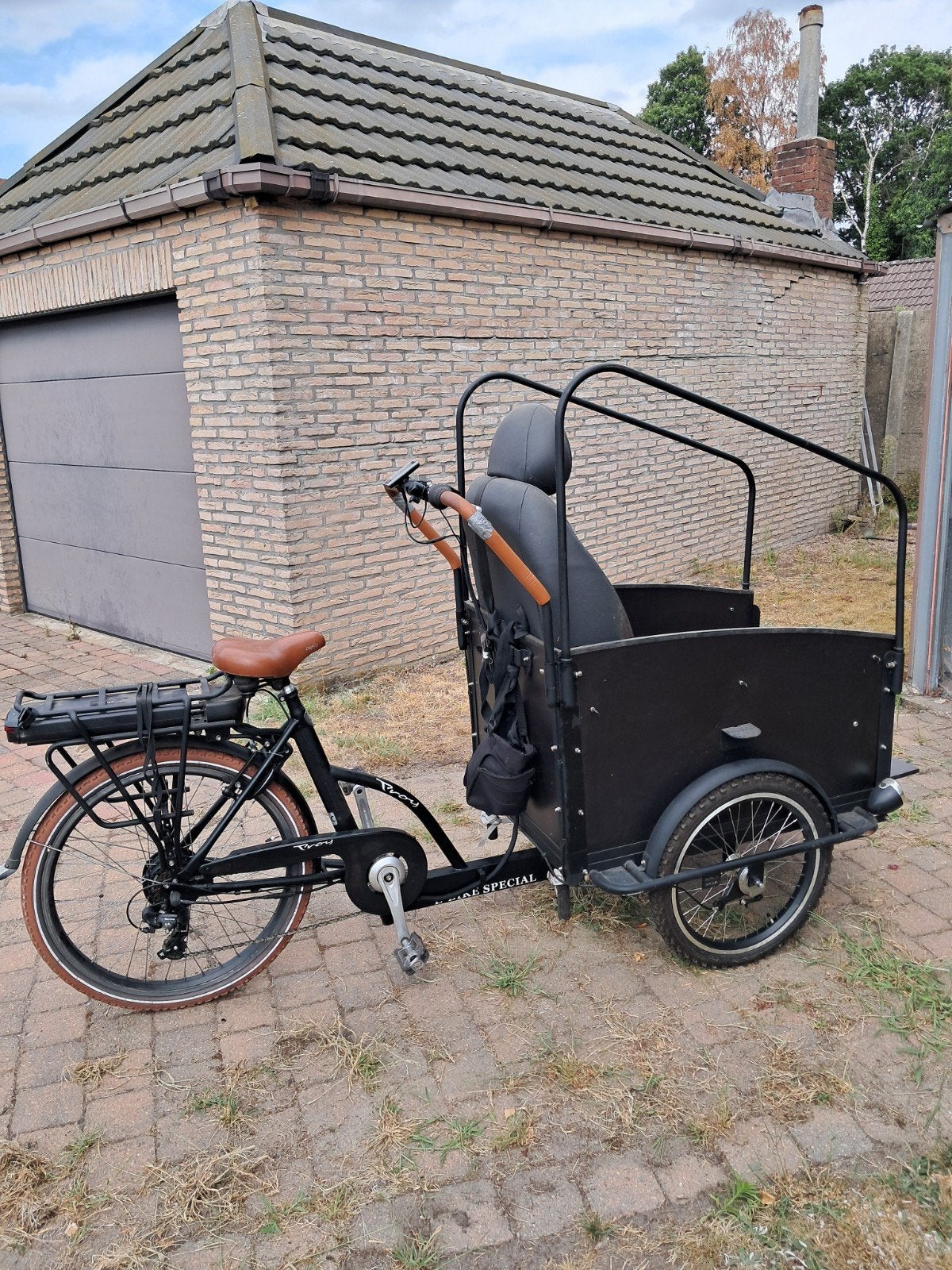 Elektrische bakfiets, Fietsen en Brommers, Fietsen | Bakfietsen, Gebruikt, Velgrem, Elektrisch, 1 kind