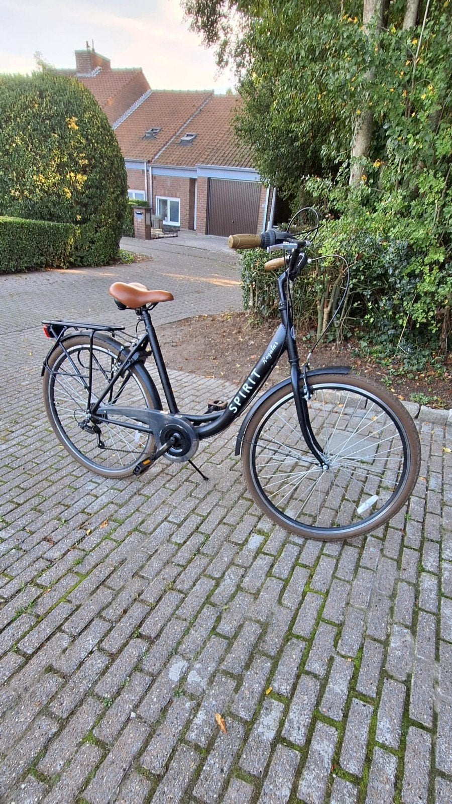 Spirit damesfiets – 90 euro, Fietsen en Brommers, Ophalen, Zo goed als nieuw, Handrem