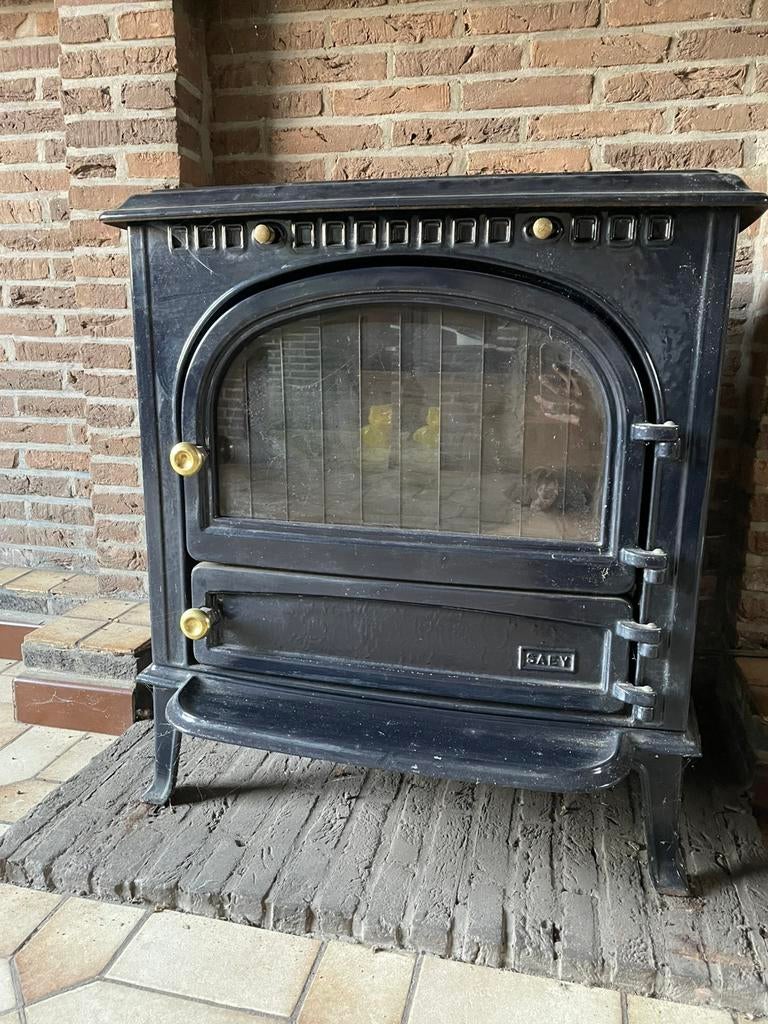 Saey kachel mazout, Huis en Inrichting, Ophalen, Zo goed als nieuw, Overige brandstoffen, Vrijstaand