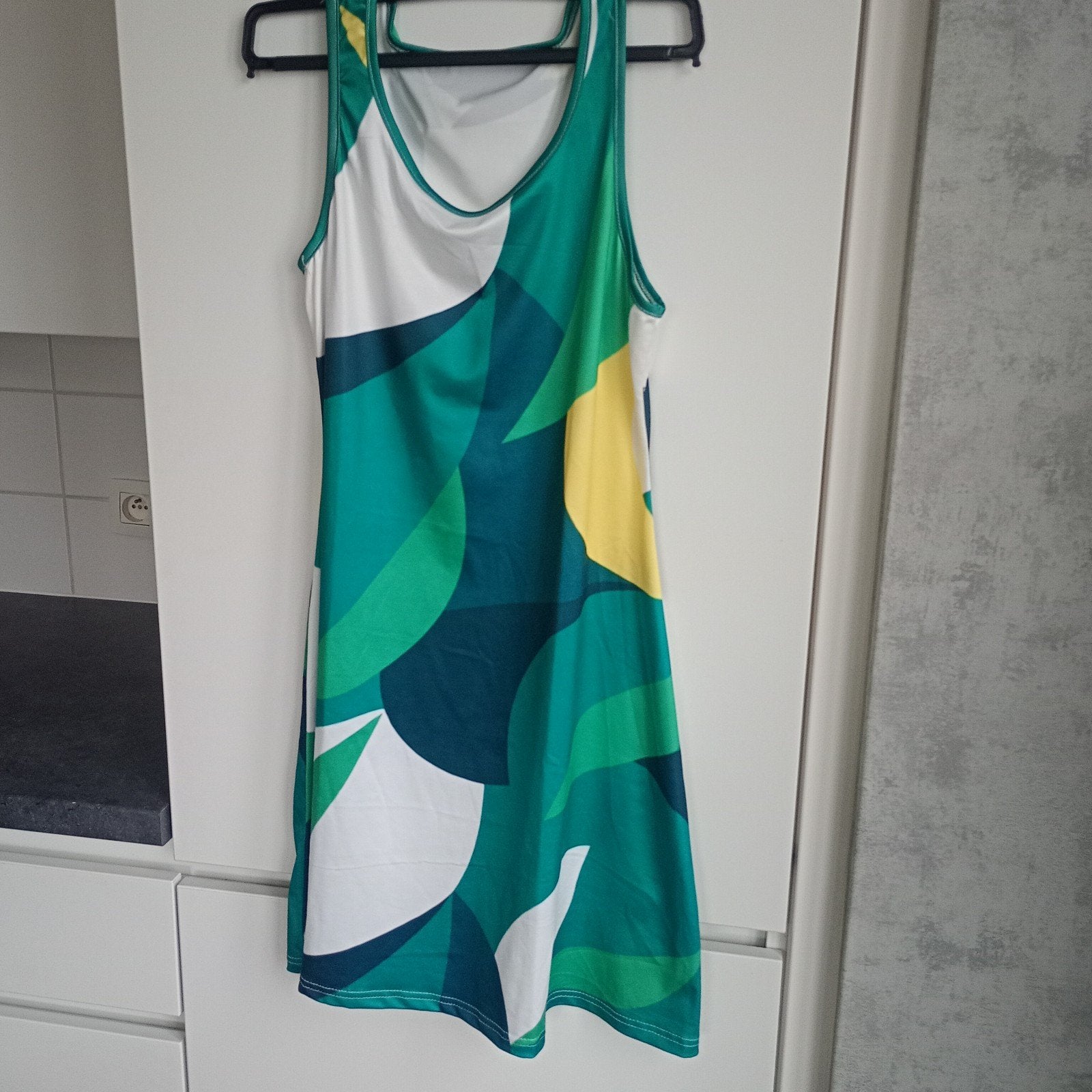 kleedje maat (36/38), rekbaar, Enlèvement, Taille 36 (S)