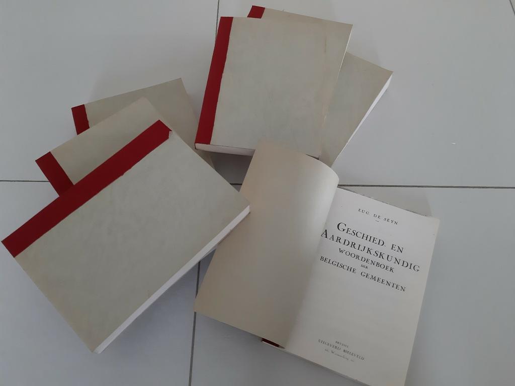 Geschied en aardrijksk. Woordenboek der Belgische gemeenten, Ophalen of Verzenden