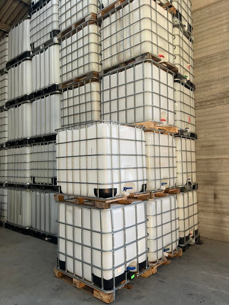 Cuve citerne cubi IBC 1000l compléte (avec cage et palette), Jardin & Terrasse, 150 litres ou plus, Enlèvement ou Envoi, Synthétique