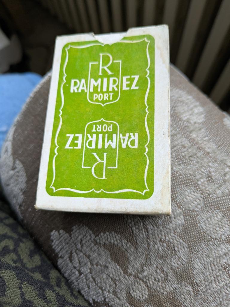 Ramirez, Verzenden, Zo goed als nieuw, Speelkaart(en)