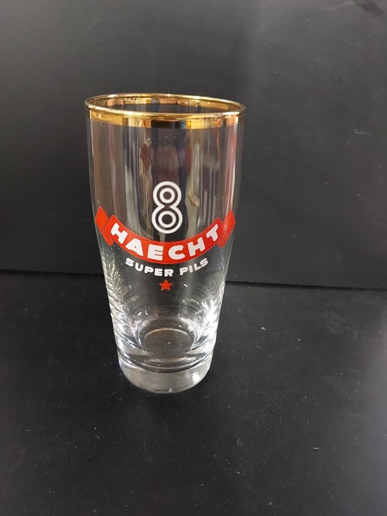 Haecht super pils nr 8, Verzamelen, Glas en Drinkglazen, Zo goed als nieuw, Bierglas, Ophalen of Verzenden