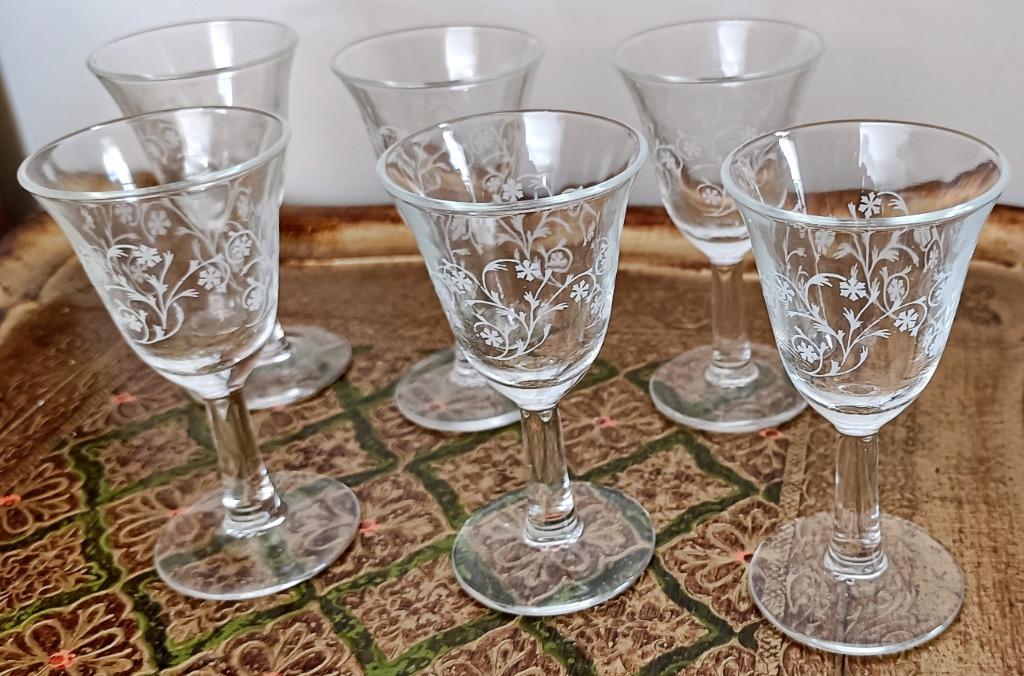 6 petits verres à liqueur, Luminarc Enghien, années 50', Ophalen of Verzenden