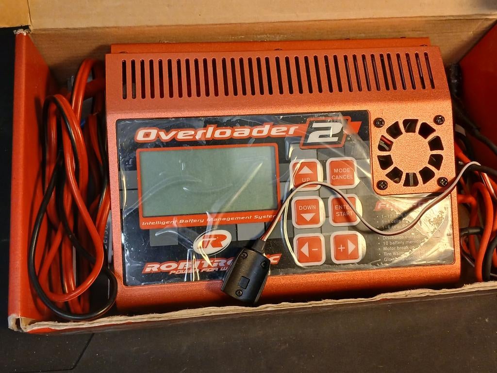 Chargeur de batterie RC, Échelle 1:10, Enlèvement ou Envoi, Comme neuf, Pièce