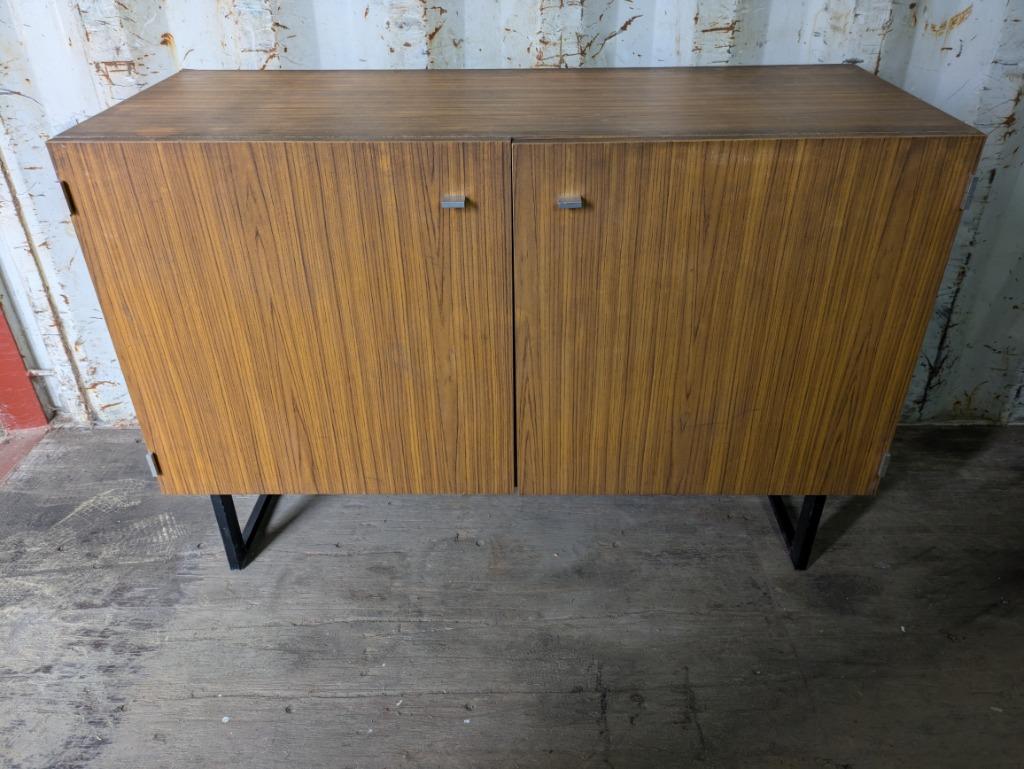 Enfilade moderniste Meurop, Enlèvement