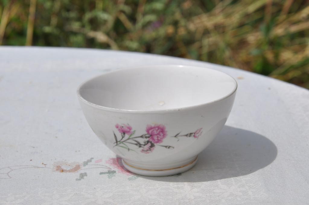 bol en porcelaine chinoise, Enlèvement ou Envoi, Comme neuf, Porcelaine, Tasse(s) et/ou soucoupe(s)