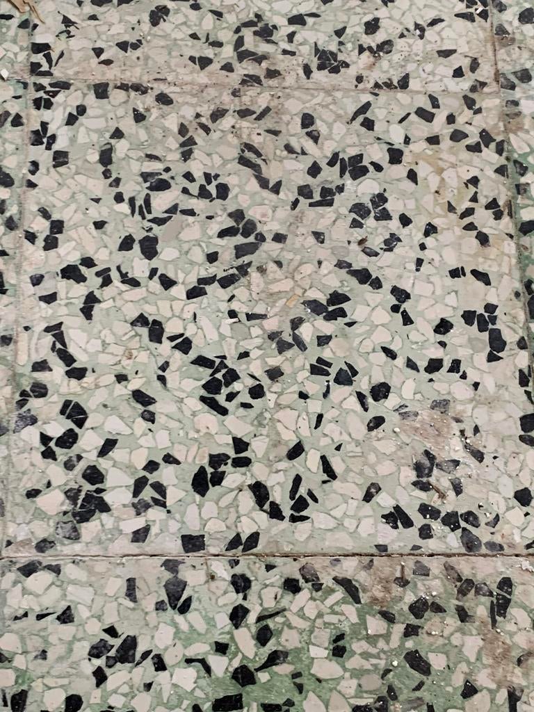 Dalles terrazzo A DONNER, Enlèvement, Utilisé