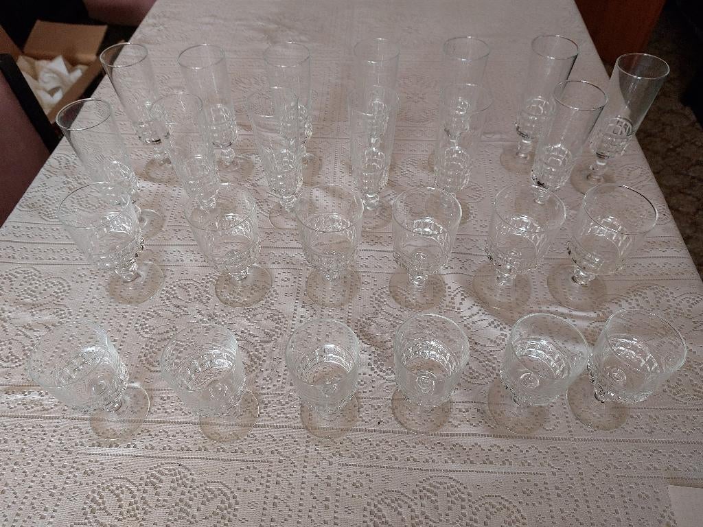 Set wijnglazen Arcoroc Cristal D'arc, Antiek en Kunst, Ophalen