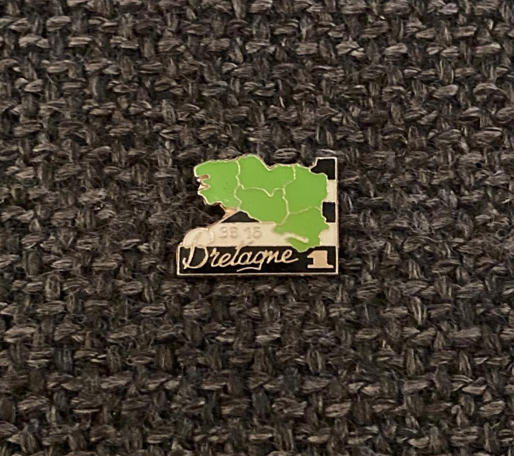 PIN - BRETAGNE - FRANCE - FRANKRIJK, Verzenden, Gebruikt, Stad of Land, Speldje of Pin