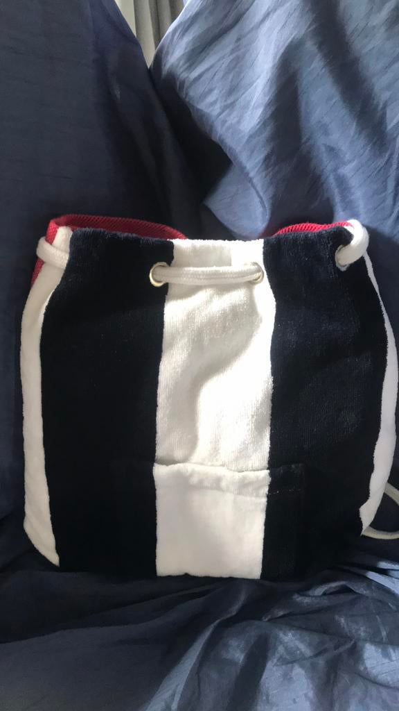 Drap de plage et/ou piscine 129/65 cm NEUF Massimo Dutti, Maison & Meubles, Salle de bain | Linge de bain & Accessoires, Neuf