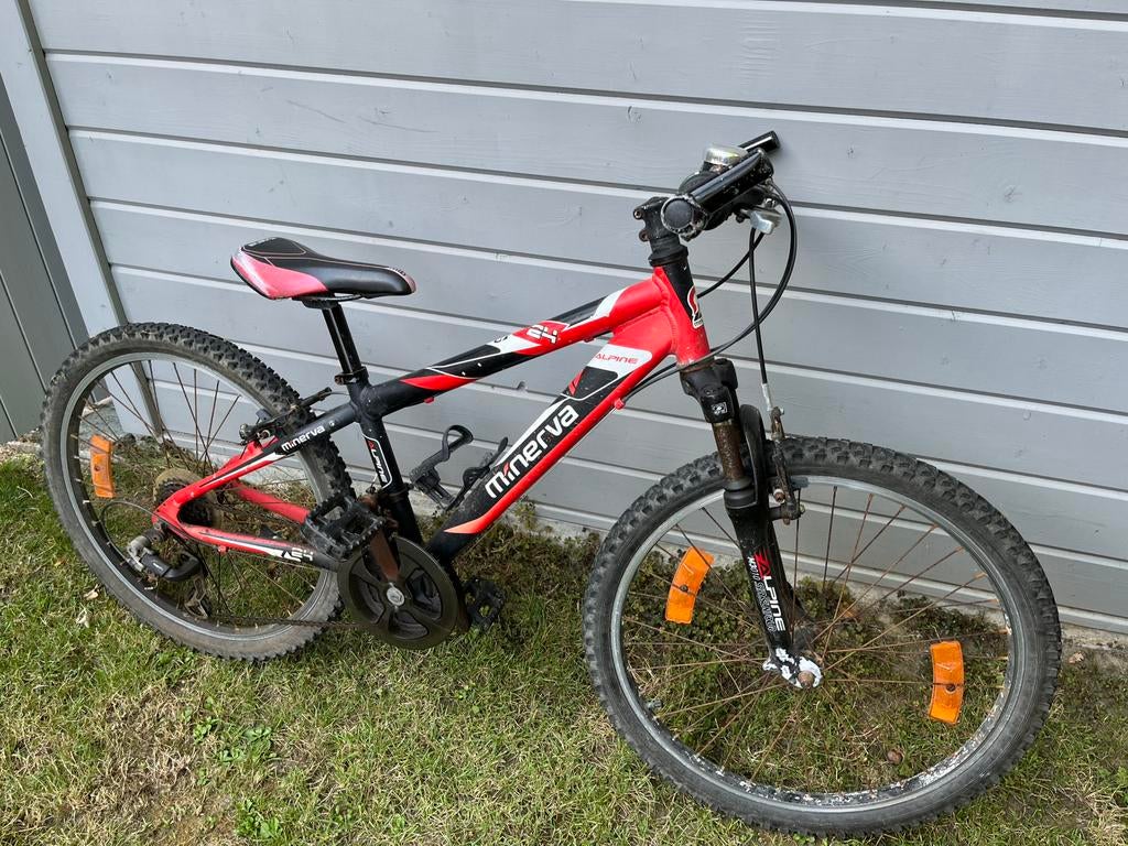 Mountain bike junior 24inch Minerva, Fietsen en Brommers, Fietsen | Crossfietsen en BMX, Ophalen, Gebruikt