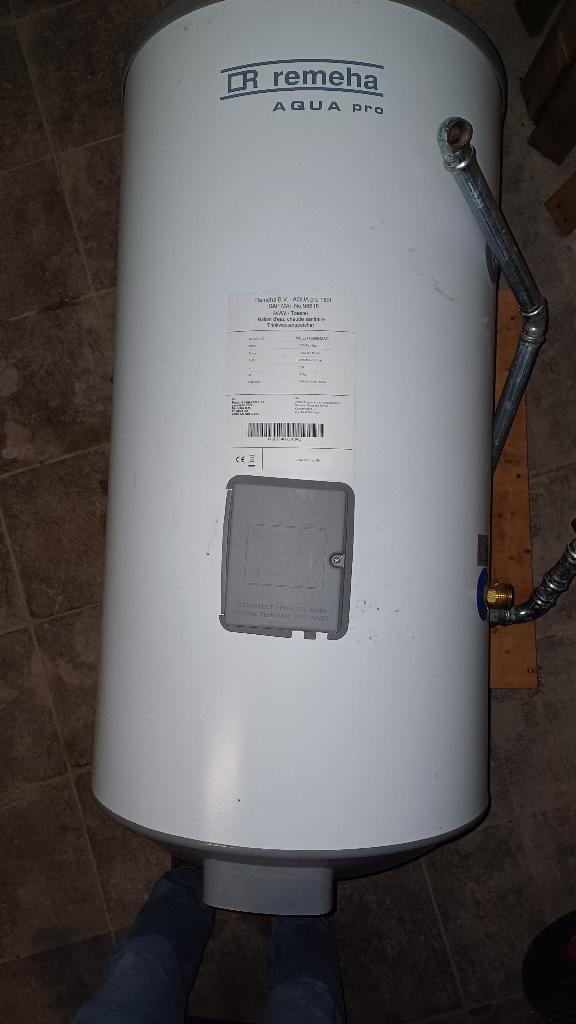 Chauffeau eau REMEHA  Aqua PRO 150L, Doe-het-zelf en Bouw, Ophalen, 100 liter of meer, Geiser, Zo goed als nieuw