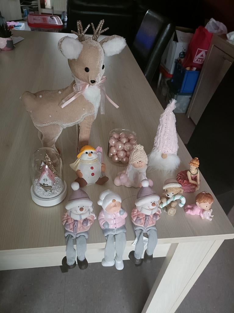 KERSTMIS...Mooie kerstspulletjes...oa de roze collectie, Ophalen of Verzenden, Zo goed als nieuw