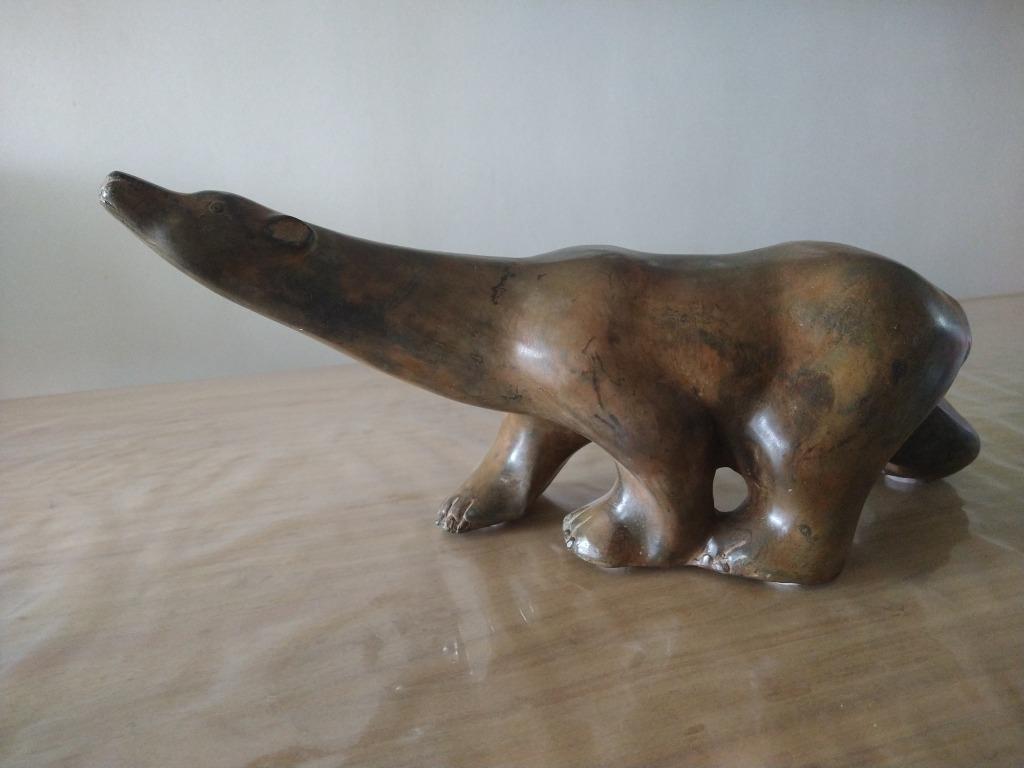 Atelier Chenet sur les ours polaires, Enlèvement