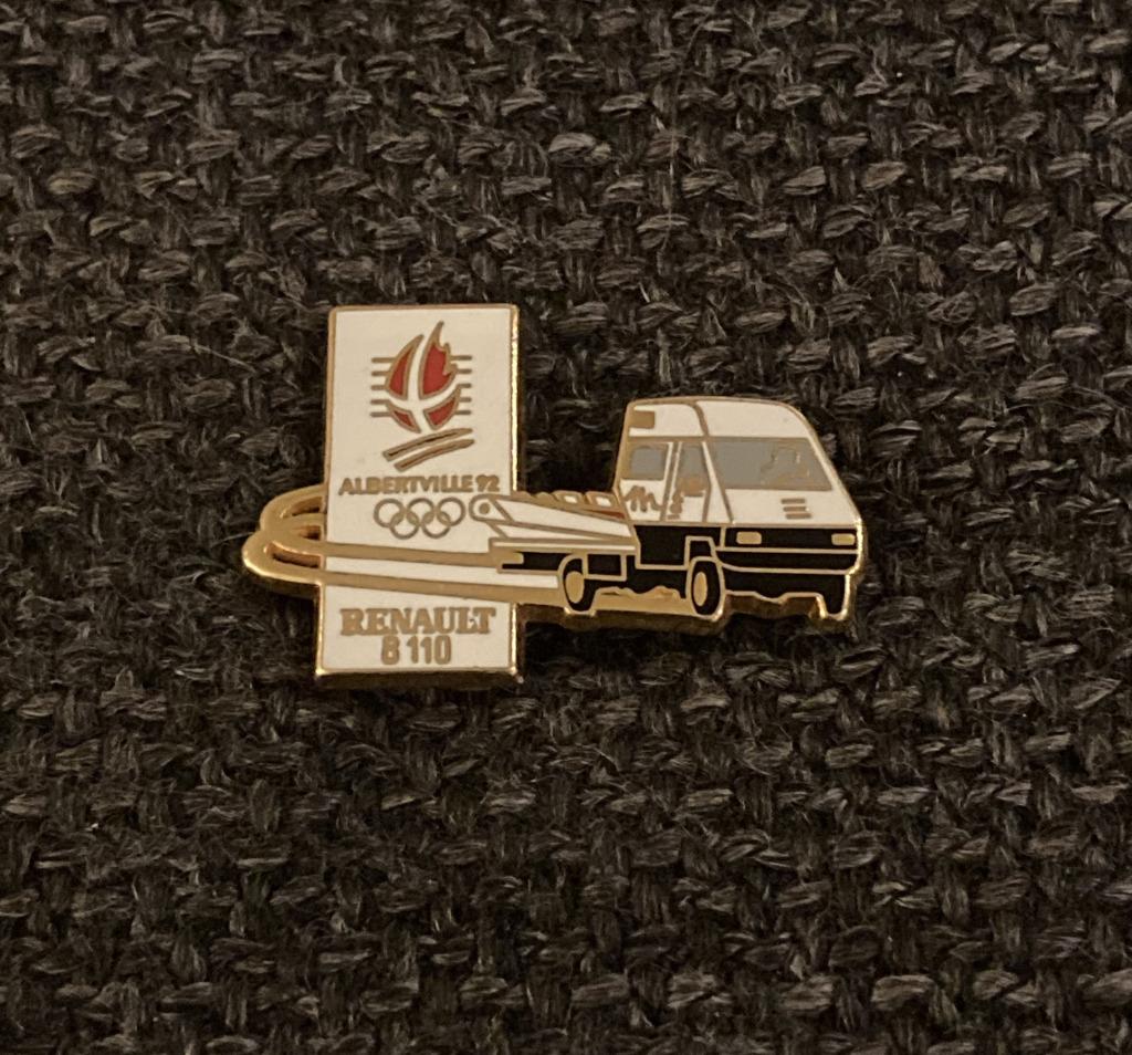 PIN - RENAULT - JEUX OLYMPIQUES - OLYMPISCHE SPELEN, Collections, Envoi, Utilisé, Transport, Insigne ou Pin's