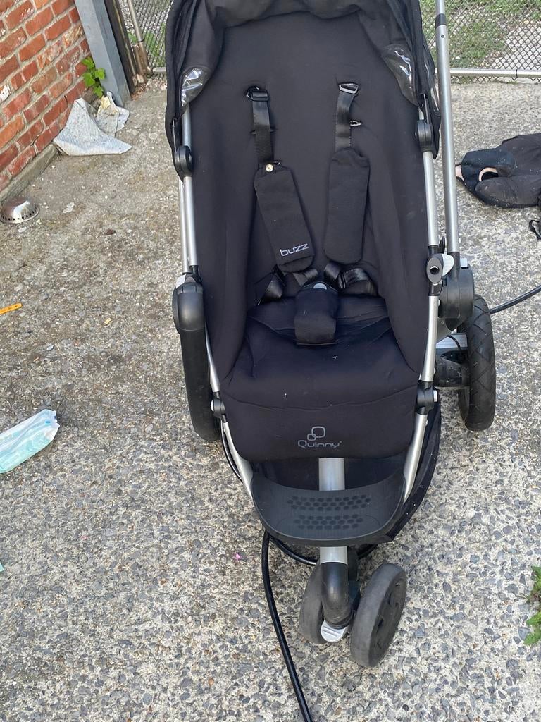 Buggy quinny buzz, Kinderen en Baby's, Buggy's, Ophalen, Zo goed als nieuw, Quinny, Voetenzak