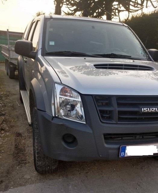 Isuzu d max, Autos, 100 kW, Argent ou Gris, Achat, 213 g/km