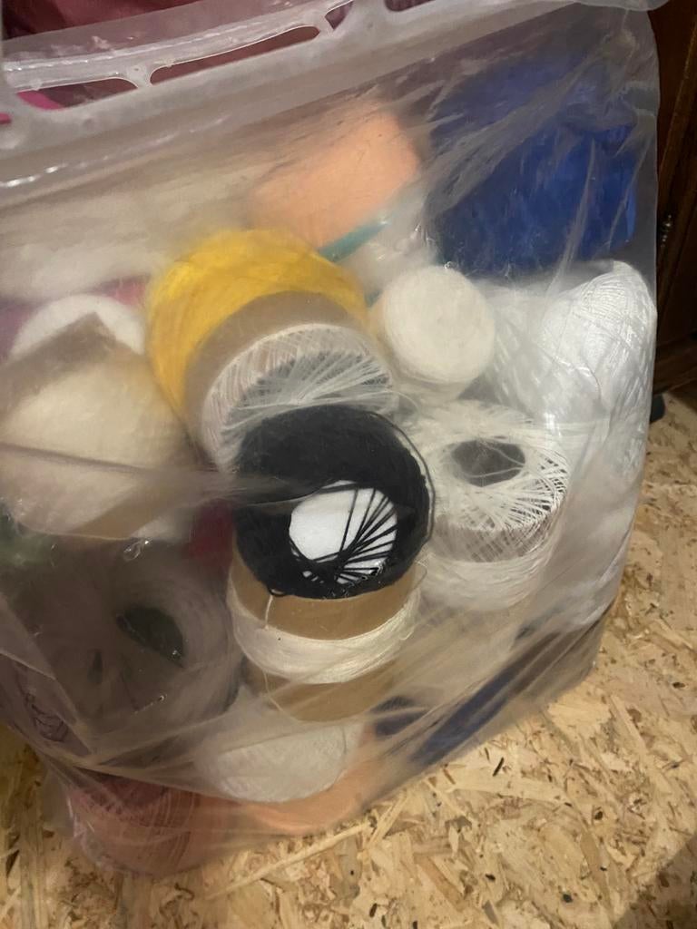 Haakpatronen + garen., Hobby en Vrije tijd, Breien en Haken, Ophalen, Zo goed als nieuw