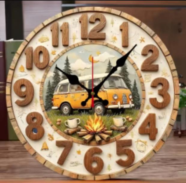 Ronde wandklok van hout Hippie Bus (25cm), Enlèvement ou Envoi, Neuf, Horloge murale