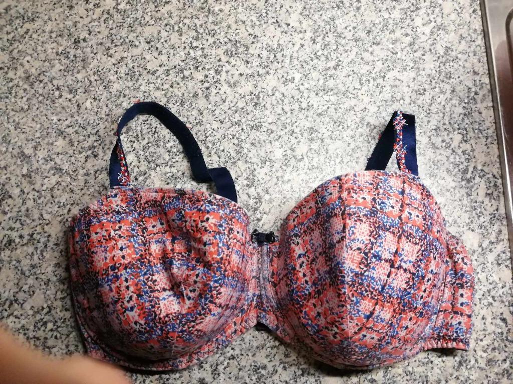 •	Bh merk prima donna  – maat eu 90 e / fr 105 e •	Nieuwprij, Prima Donna, Ophalen of Verzenden, BH