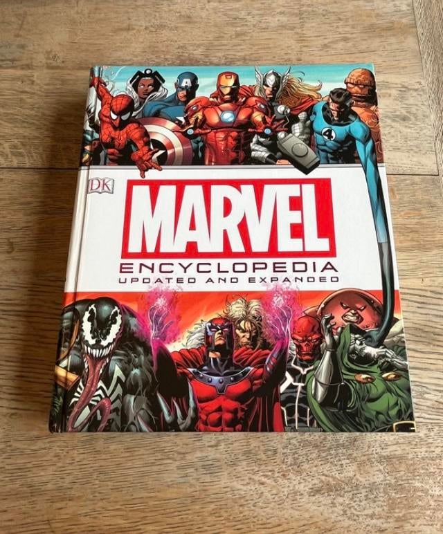 Nieuw boek Marvel encyclopedia, Ophalen of Verzenden, Nieuw