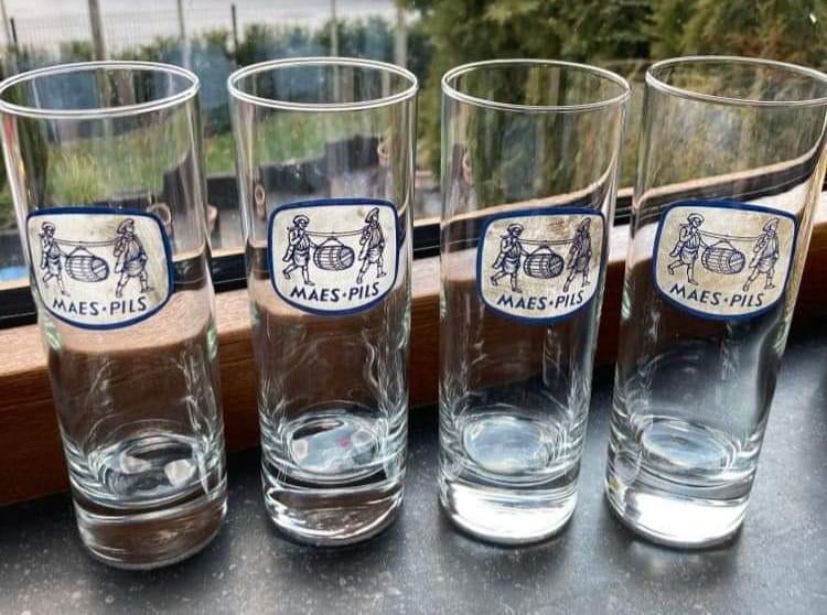 Lot de 4 verres "maes pils", Collections, Enlèvement ou Envoi