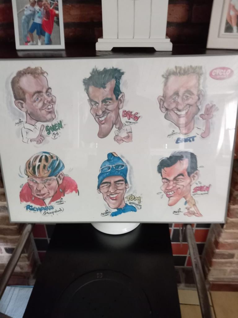 Karikaturen bekende wielrenners, Verzamelen, Ophalen