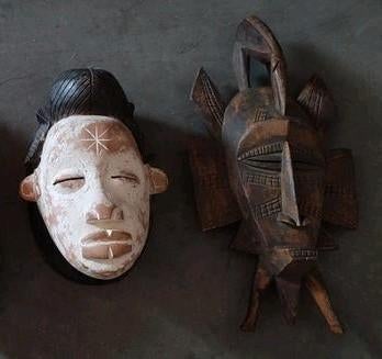 Ensemble de masques africains magnifiquement finis Masque d', Enlèvement ou Envoi