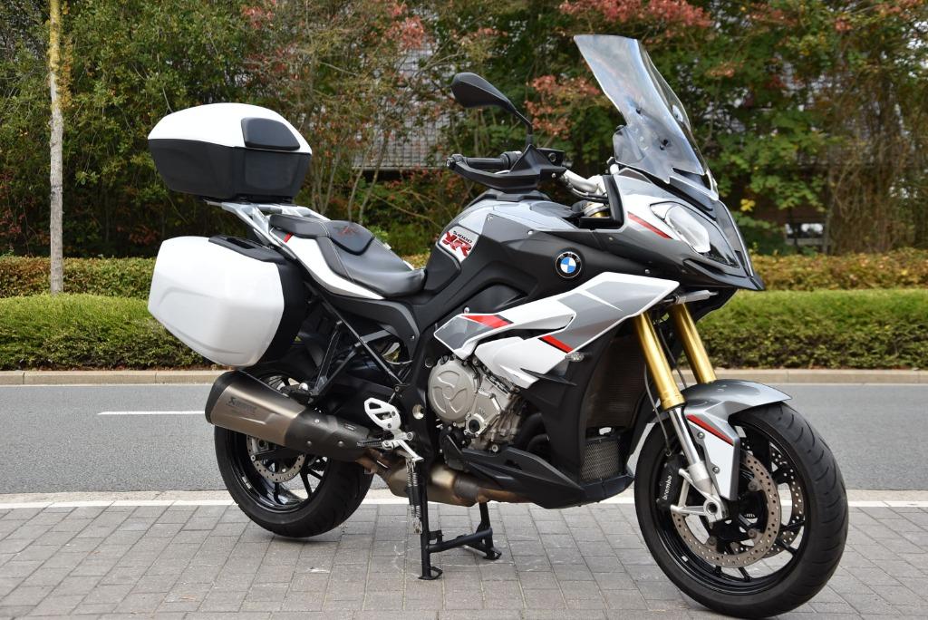 BMW - S1000 XR - Slechts 27204 kms, Motoren, Motoren | BMW, 4 cilinders, Motorrijbewijs A, Handvatverwarming, Bedrijf