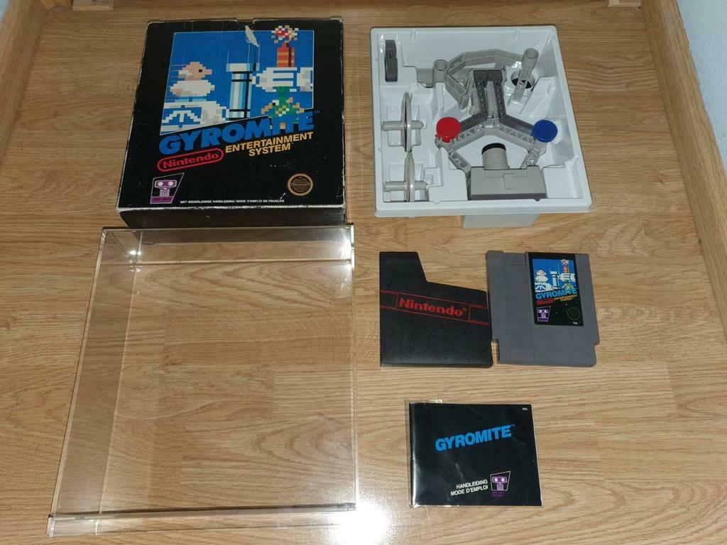Gyromite Big Box HOL NES + Acrylic Case, Games en Spelcomputers, Verzenden, Gebruikt