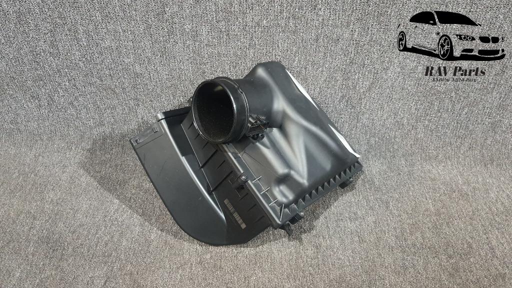 Luchtfilterhuis BMW G01 G02 G05 G11 G30 G31 G32 8620473, Auto-onderdelen, Motor en Toebehoren, BMW, Gebruikt, Ophalen of Verzenden