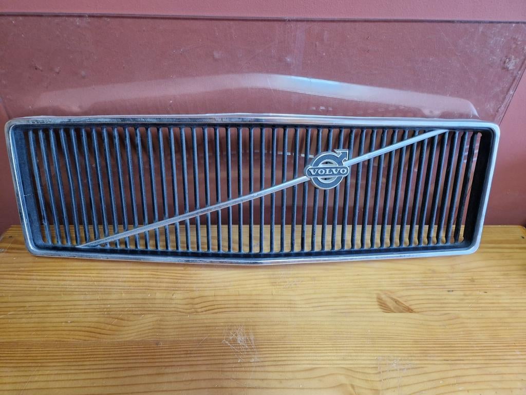 Calandre volvo 140, Enlèvement ou Envoi, Volvo