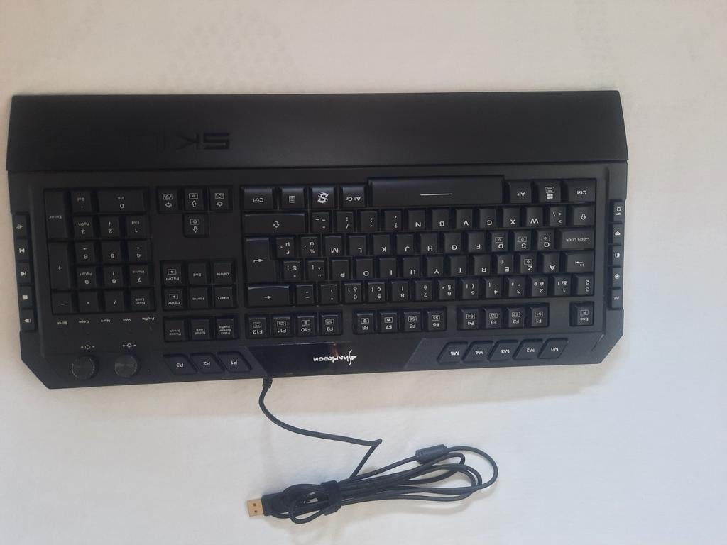 Sharkoon Gaming Keyboard, Computers en Software, Ophalen, Zo goed als nieuw