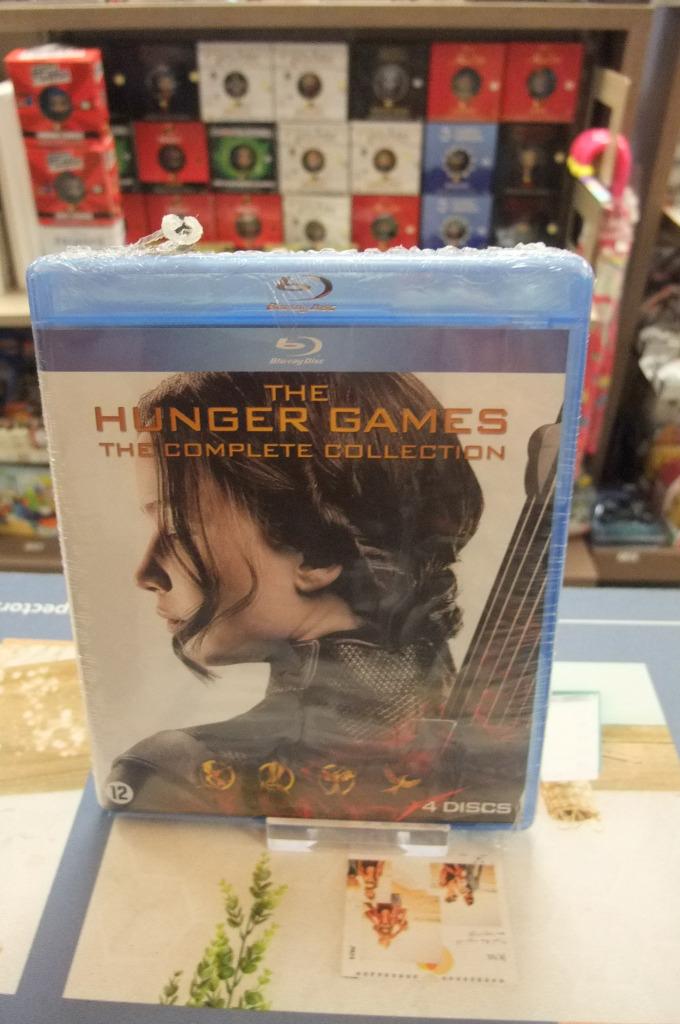 the hunger games the complete collection blu ray nl subs, Enlèvement ou Envoi, Coffret, Belga home video, Neuf, dans son emballage