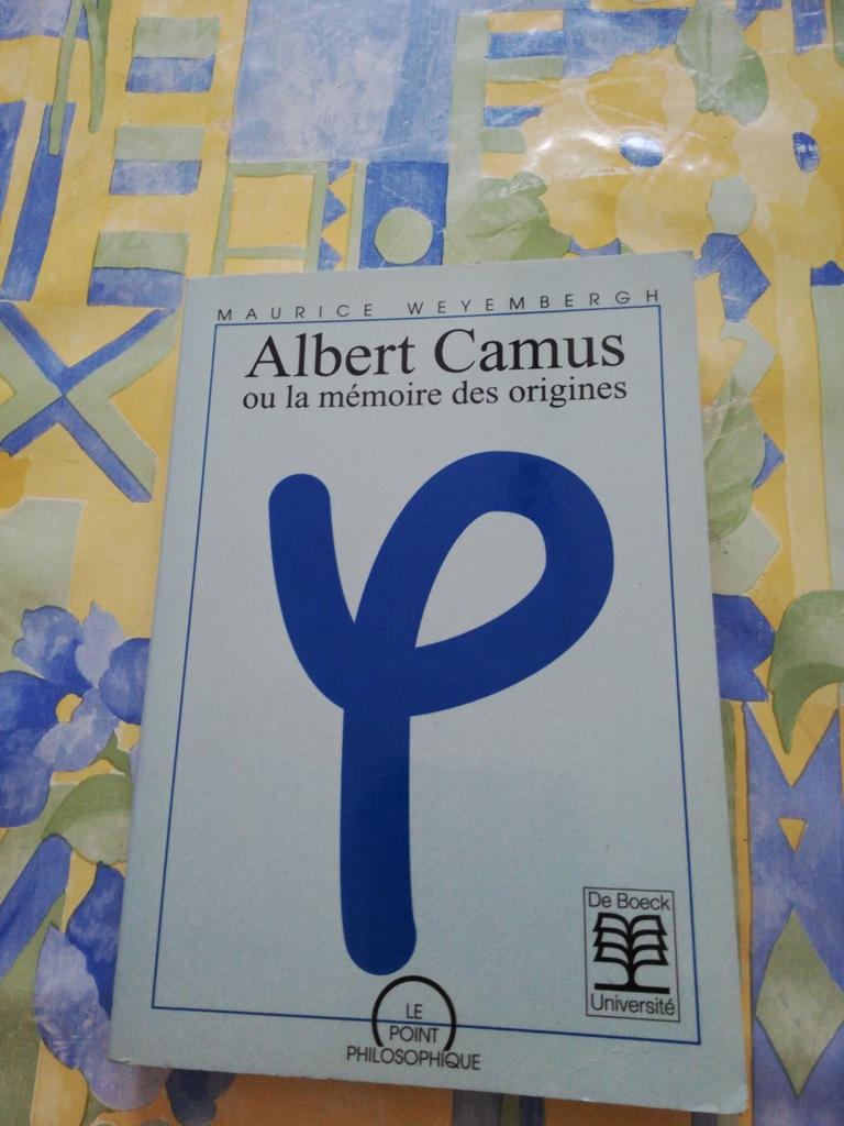 Albert Camus ou la mémoire des origines. Maurice Weyembdrgh., Comme neuf