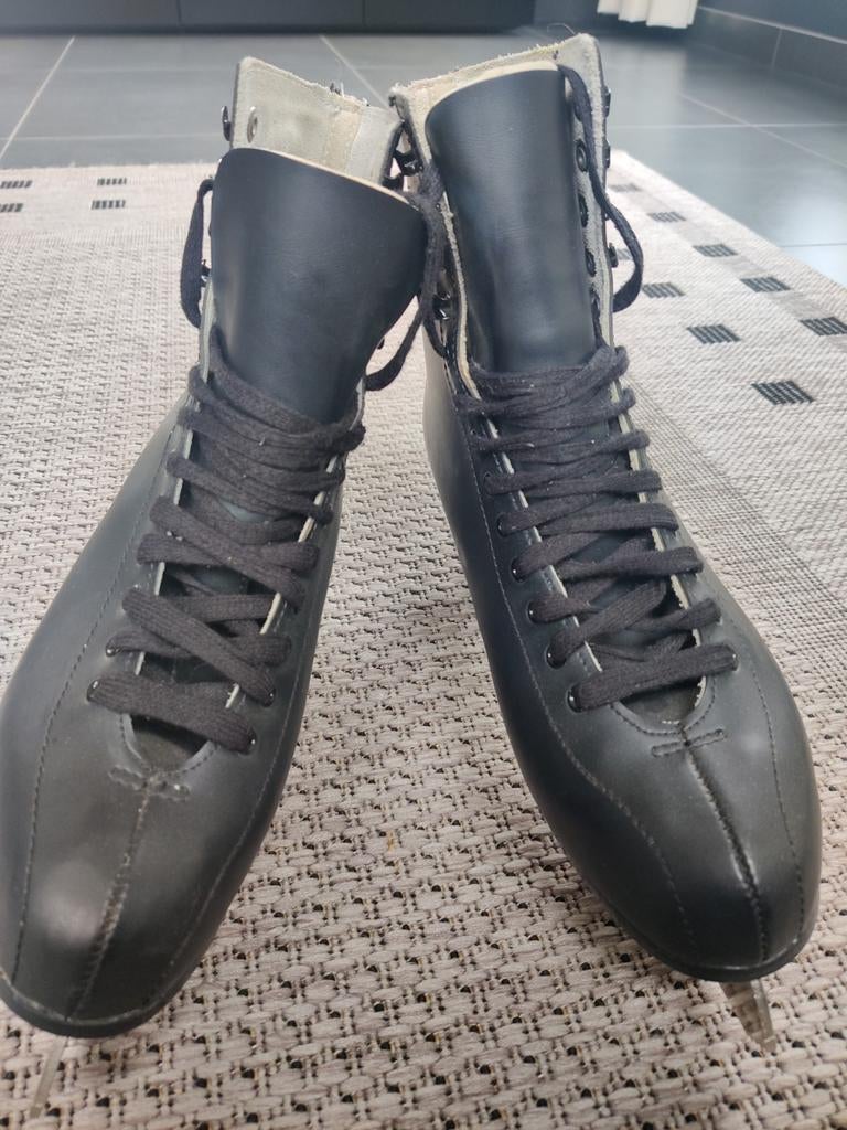 Schaatsen maat 43, Sport en Fitness, Ophalen of Verzenden, Zo goed als nieuw