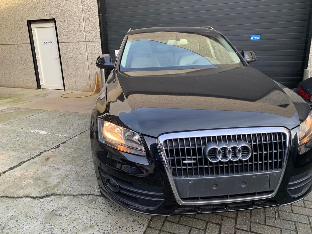 Voiture Audi Q5 2,0tdi Quattro + CUIR +pano+attelage +, Cuir, Achat, Beige, Entreprise