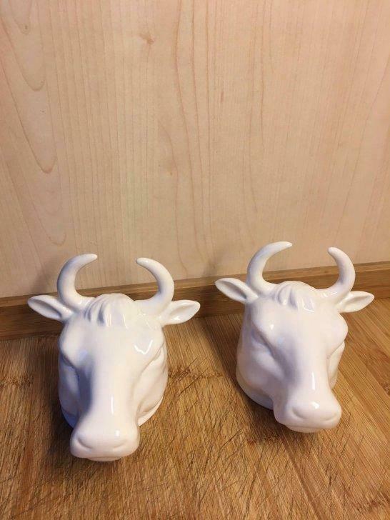 Paire de tetes de vache ou taureau en porcelaine, Utilisé