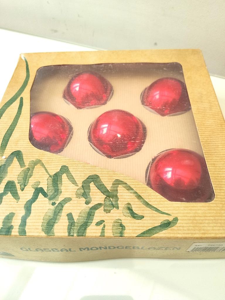 Boules de Noël rouge, Ophalen, Zo goed als nieuw