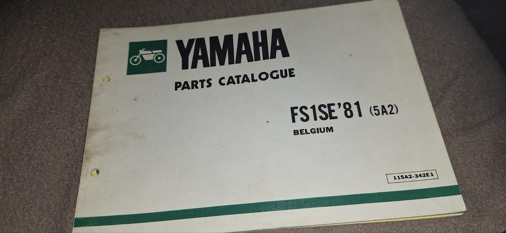 Yamaha Fs1 shirif parts boek, Fietsen en Brommers, Brommers | Oldtimers, Ophalen, Yamaha