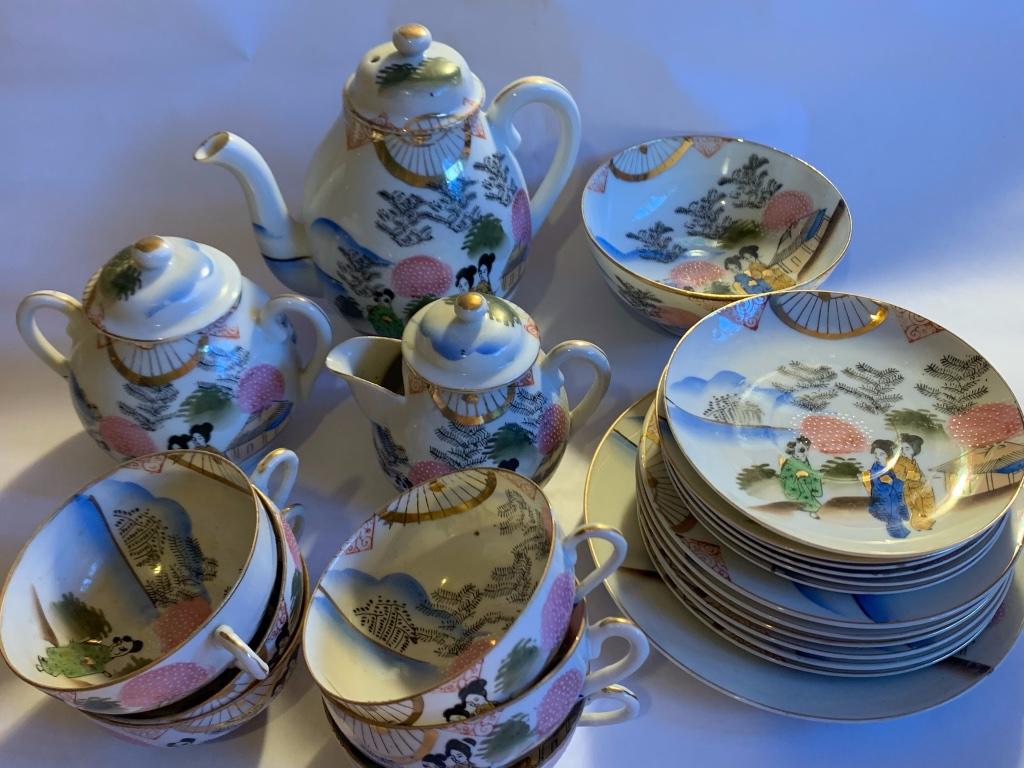 Antieke theeset 26-delig in eierschaalporselein mint staat, Antiek en Kunst, Ophalen of Verzenden