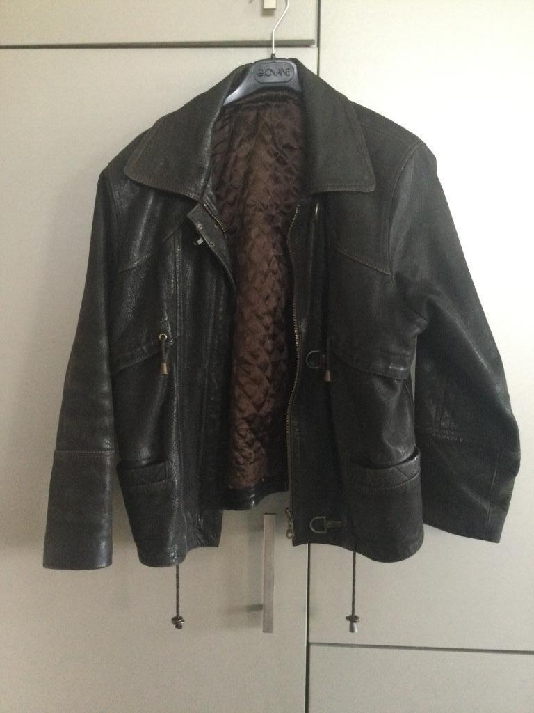 Très jolie veste en cuir marron, Taille 38/40 (M), Brun, Enlèvement, Niet gekend