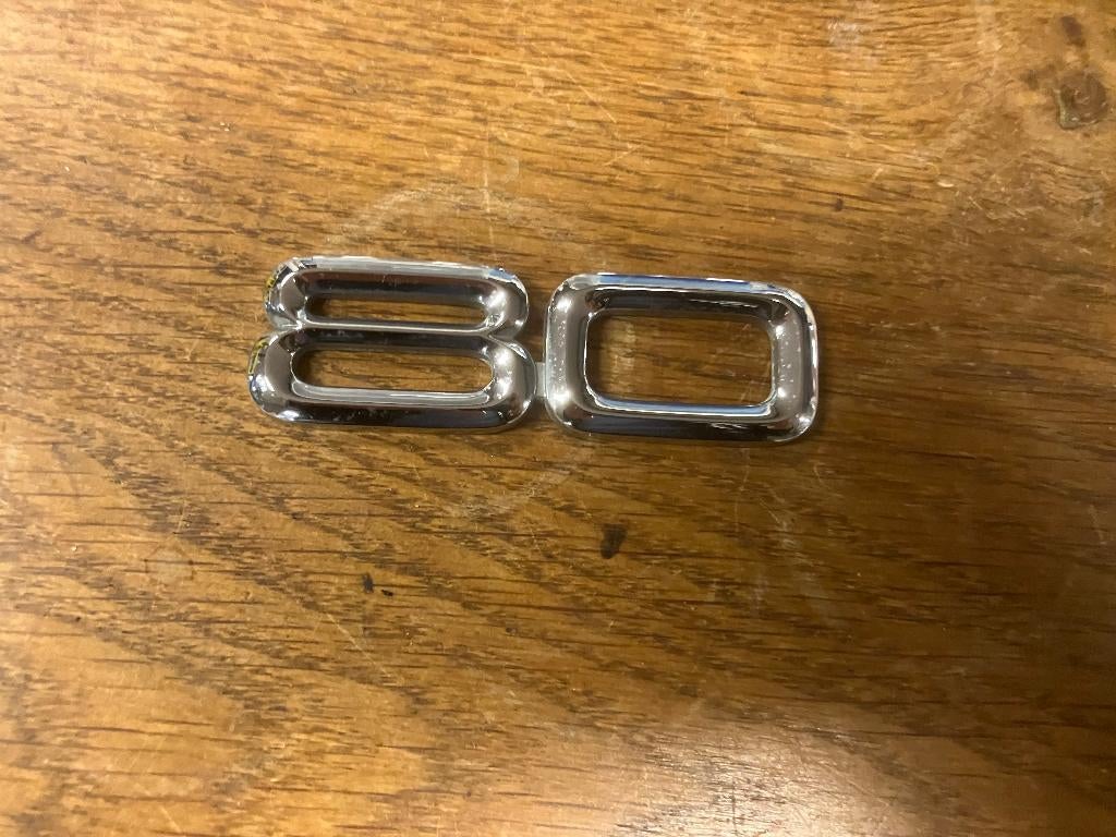 Audi embleem ringen izgst, Auto-onderdelen, Ophalen of Verzenden, Gebruikt, Voor, Audi